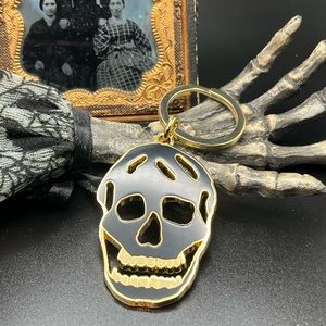 Authentic Alexander McQueen Skull Enamel Keyring 🔥Cool!🔥